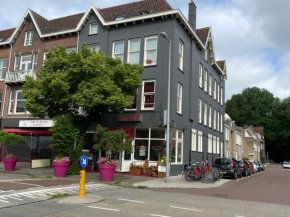 Гостиница Hotel Isis  Амстердам